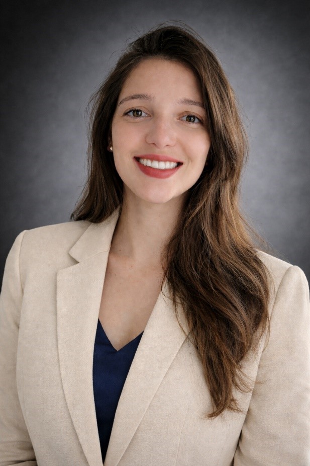 Dra. Lúrya Bertoluzzi